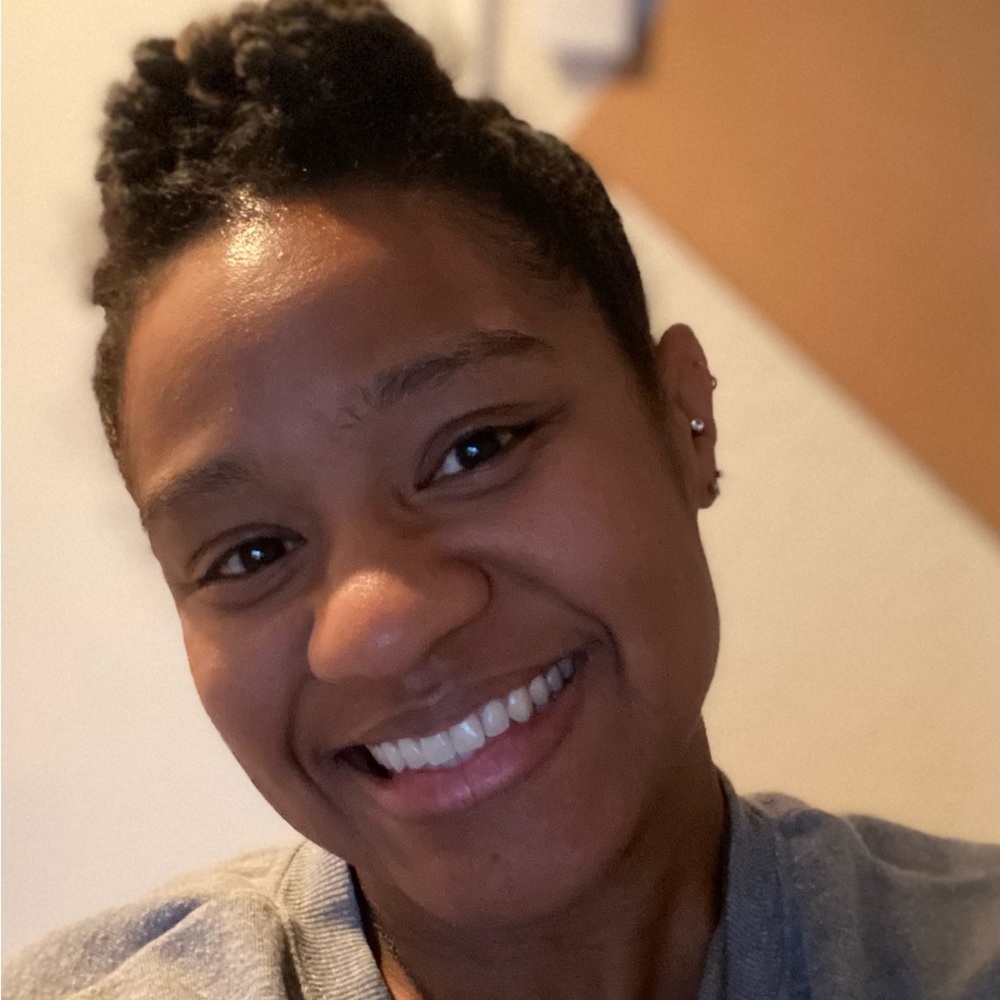 Meet your Posher, Erica